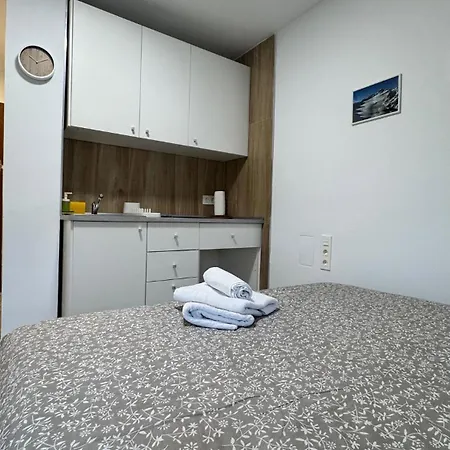 Precioso En , , Snow